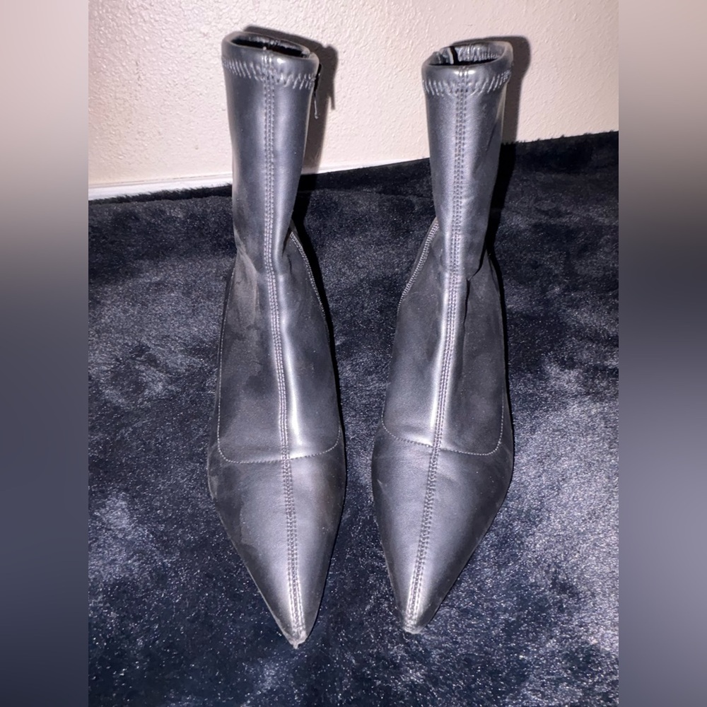 Elegant Black Women's Boots